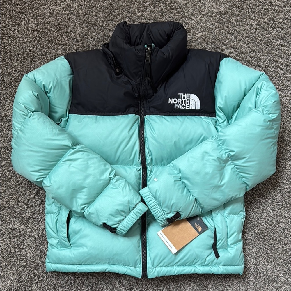 The North Face Women’s Puffer Jacket - Wasabi and Black